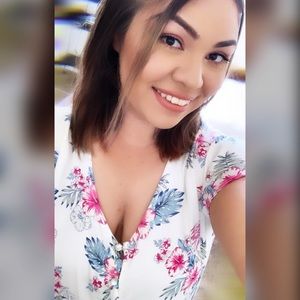 Meet your Posher, Adriana